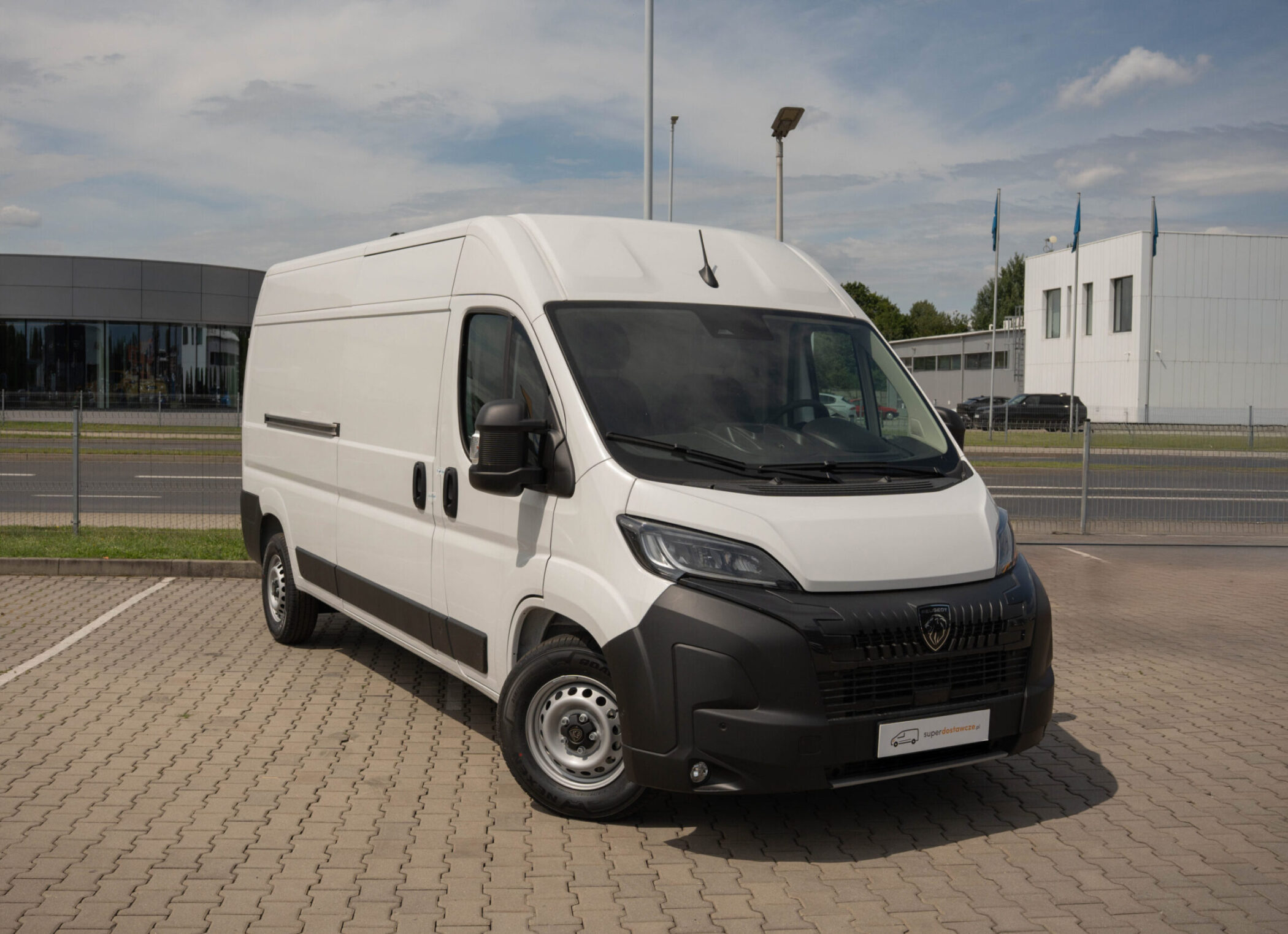 Peugeot Boxer – praktyczny dostawczak dla wymagających