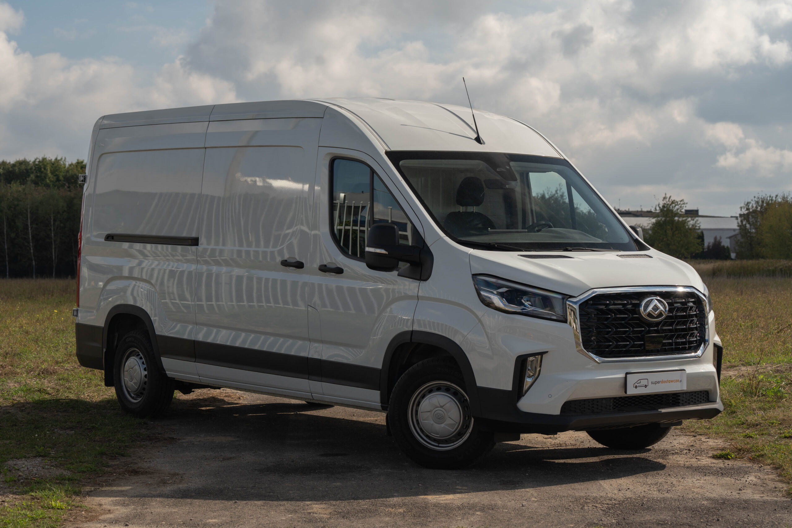 Maxus Deliver 9 – nowoczesna alternatywa dla klasycznych dostawczaków