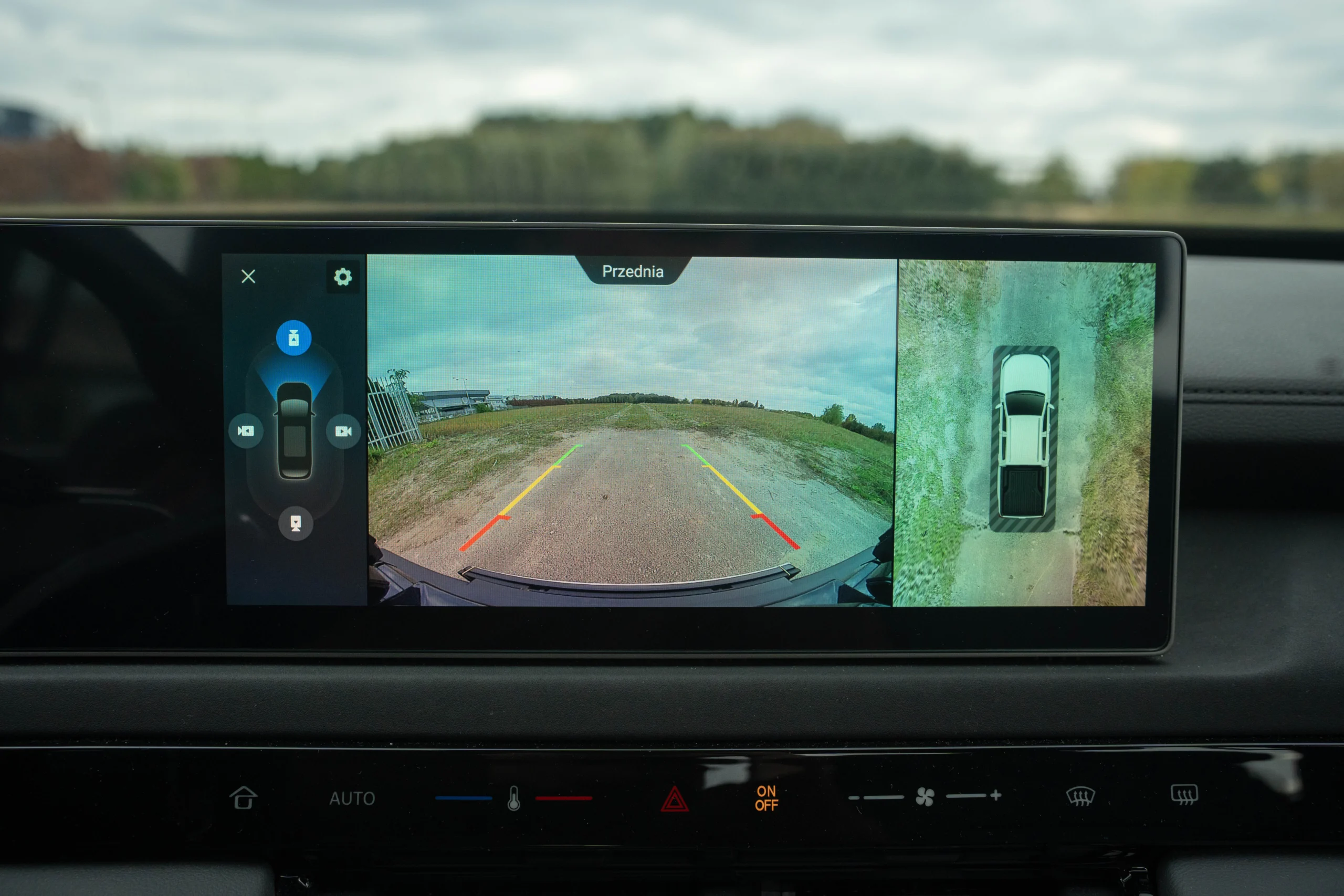 Nowoczesne technologie w dostawczakach – jak pomagają w codziennej pracy?